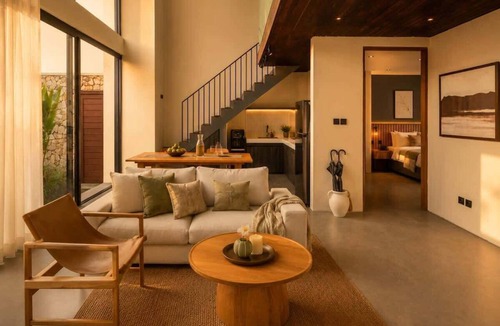 Babakan Villa | Villa Gaudi II