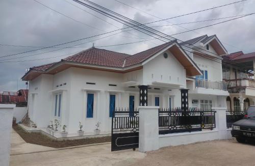 Bukittinggi Villa | Villa Hayati Bukittinggi