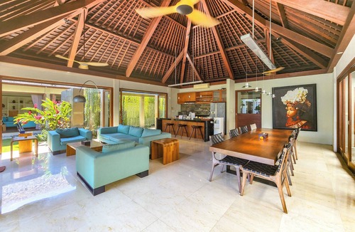 Batubelig Villa | Villa Joss by Nagisa Bali