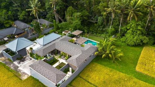 Andong Villa | Villa Kamboja by BaliSuperHost