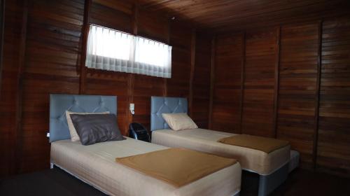 Cimenyan Cabin | Villa Kampung Santri