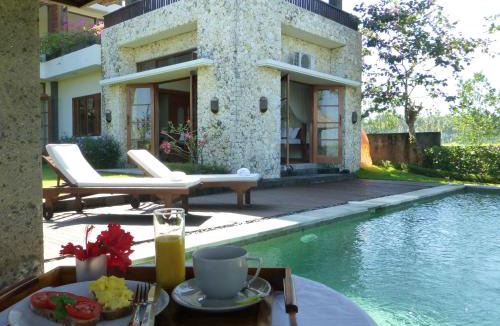 Kediri Villa | Villa Kawan