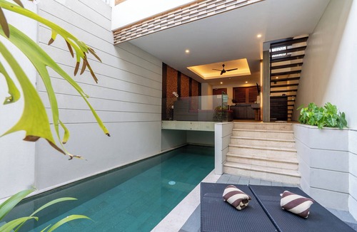 Petitenget Villa | Villa Kayu Raja