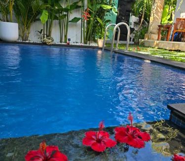 Kutuh Kaja Villa | Villa Mustika