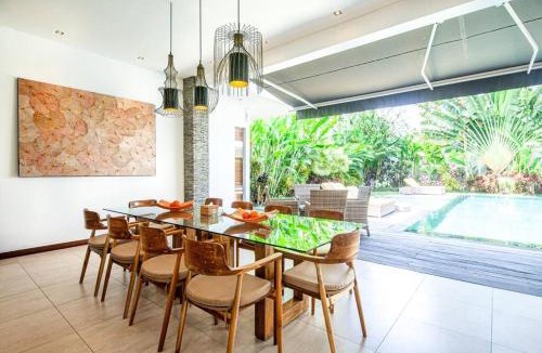 Sunset Road Villa | Villa Nikko I - 4Br Villa in Central Seminyak, Steps to Cafés & Shops