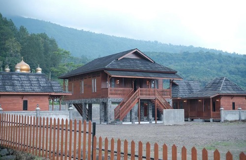 Rendeh Hostel | Villa Nusantara Galunggung