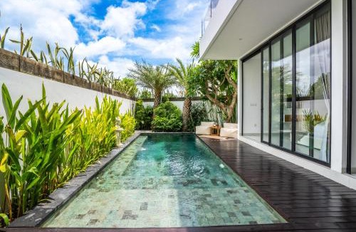 Padonan Villa | Villa Ozkar - Elegant 3-Bedroom Villa with Pool & Sunset Terrace