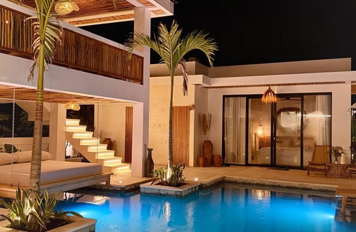 Mushroom Bay Villa | Villa Pacha Lembongan