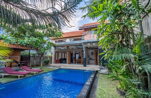 Kuta Selatan Villa | Villa Padma Nusa Dua