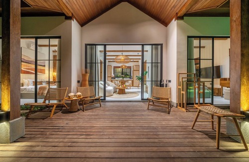 Petulu Villa | Villa Parma