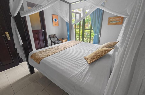 Bukti Villa | Villa Seaview- tranquil 3BR, beachfront, private pool