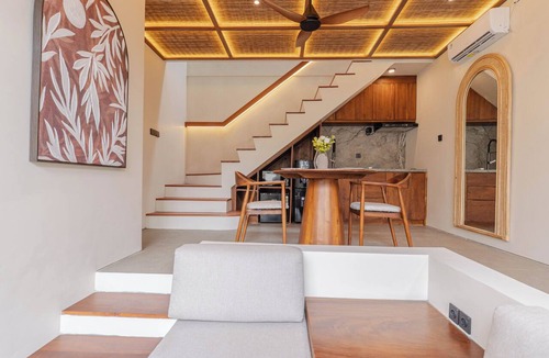 Uluwatu House | Villa Svargi A, minuutes to Uluwatu beach