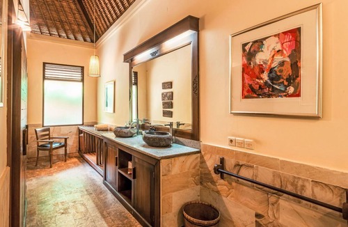 Pemuteran House | Villa 'Villa Semadhi' mit Infinity-Pool by Interhome