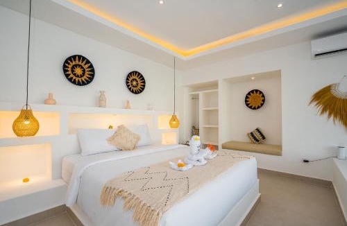 Munggu Villa | Villa Zahka - 1BR Private Luxury Hideaway near Seseh Beach
