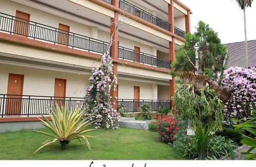 Catur Tunggal Hotel | Wanitatama Hotel & Convention Hall