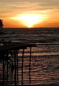 Mansuar Island House | War Nyampun Homestay