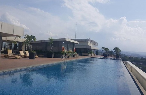 Semarang Apartment | Well Appointed Studio At Apartment The Pinncale