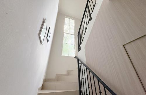 Java House | White Aesthetic Family Home