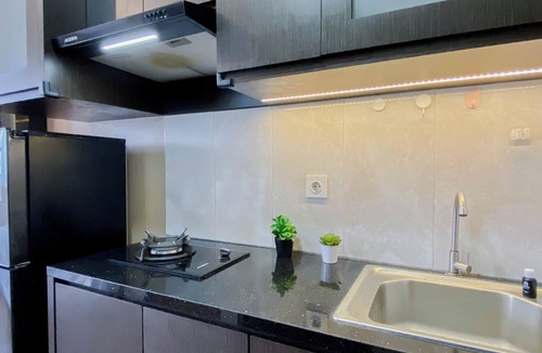 Kedungmanggu Apartment | Wooden Touch Studio Room At Apartment Lrt City Sentul - Royal Sentul Park