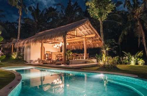 West Selemadeg Hotel | Yama Balian