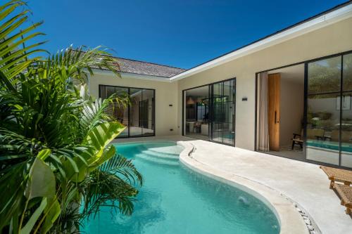 2BR pool villa,2 min from Gili Air sunset in Gili Islands