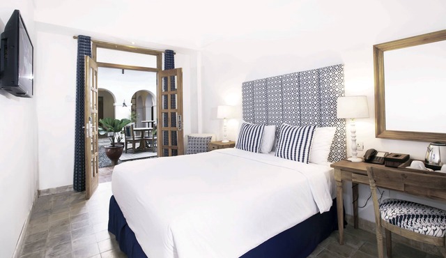 Adhisthana Hotel