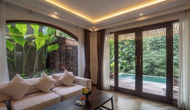 Aksmi Suites & Villas