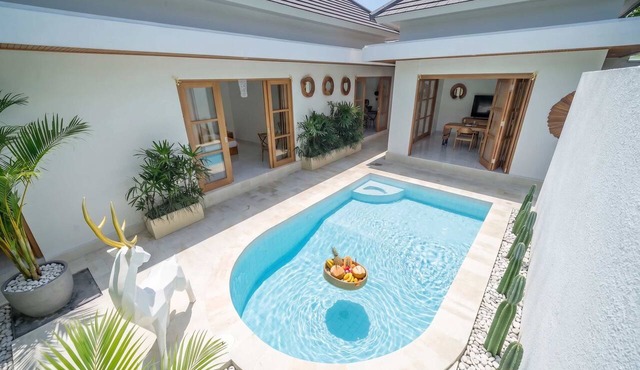 Amazing New 3BR Villa with Huge Pool & Jungle View in Badung Regency