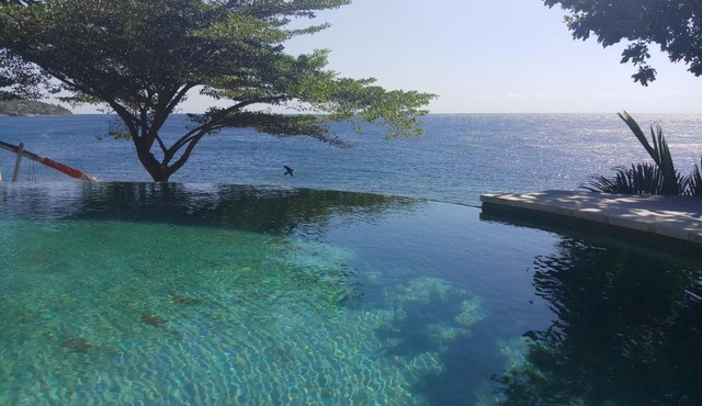 Amed Santorini Villa