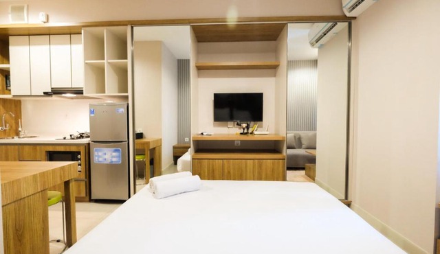 Best Furnished Studio Grand Kamala Lagoon Apartment By Travelio
