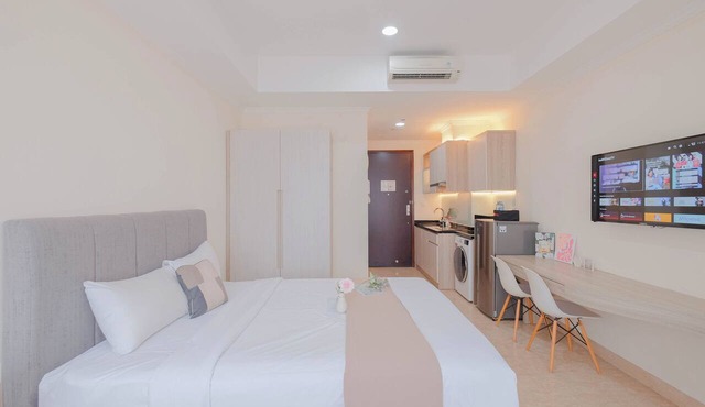Best Location And Comfy Studio At Menteng Park Apartment in Jakarta