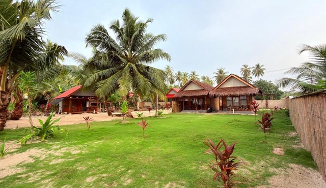 Bintang Left Homestay Mentawai