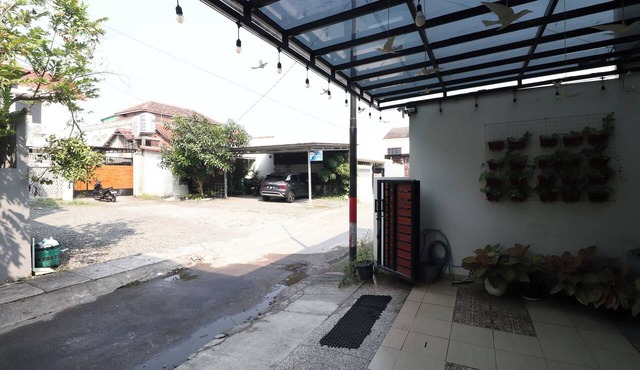 Bisma Balcony Homestay