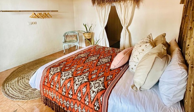 Blue Bulan Beach House in Gili Islands