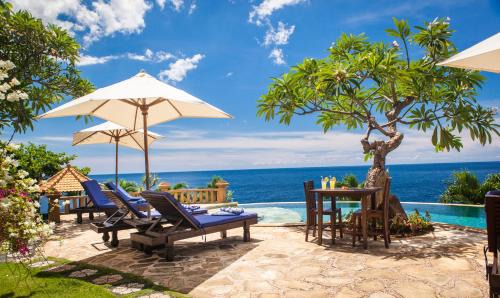 Blue Moon Villas Resort