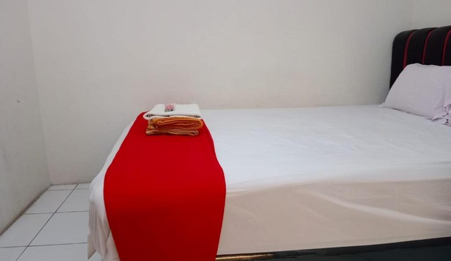 Bougenville Guesthouse in Sumbang