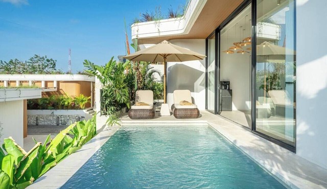 Brand New Private 2BR Villa+Huge Pool+Beach Access in South Kuta