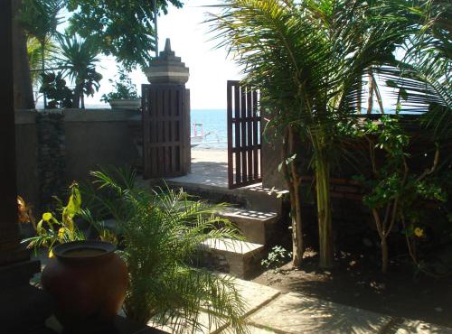 Bulih Beach Bungalows