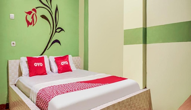 Capital O 91034 Hotel Grand Kenari