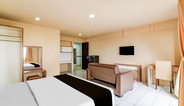 Collection O Serviced Apartmen Mutiara Kota in Bekasi
