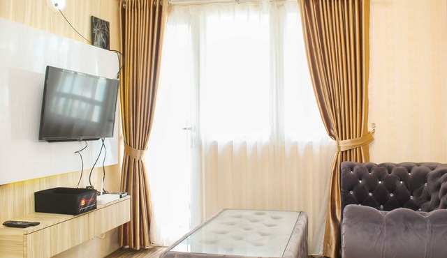 Comfort Living 1Br At Grand Sentraland Karawang Apartment