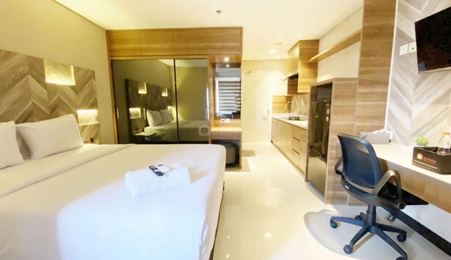 Cozy and Comfort Stay Studio Sentraland Semarang Apartment By Travelio in Semarang