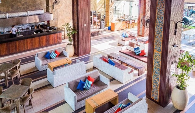 Cozy Room at 4-Star Hotel with Breakfast in Badung
