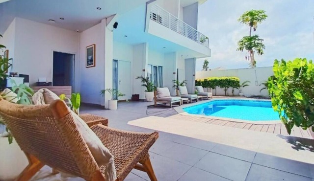 Cozy room in best area of canggu in Bali