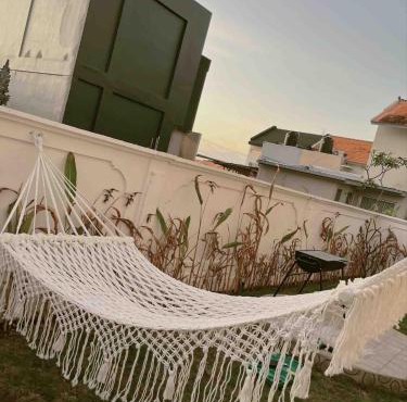 D'Wangsa Villas-Private House 2 BR with Garden Near Balangan Beach