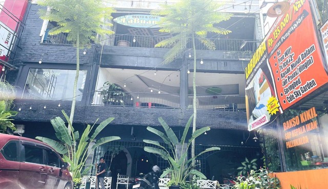 Deluxe Twin Near Primaya Hospital