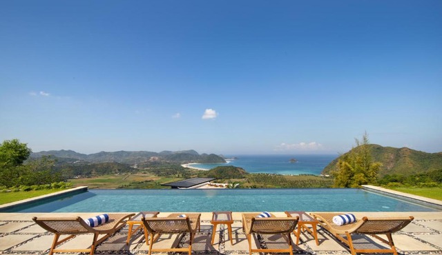 Designer 3-Bedroom Villa with Panoramic Ocean View in Selong Belanak