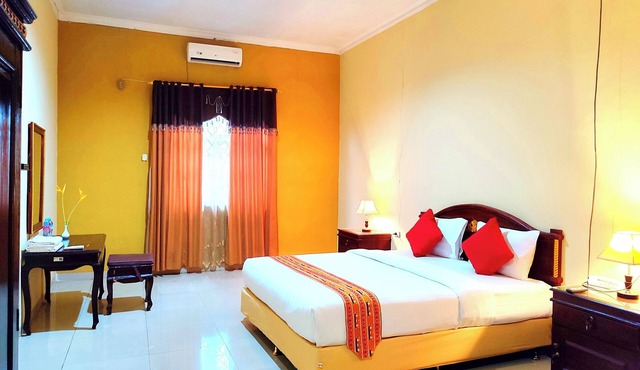 Esemka Hotel and Convention Kotabumi