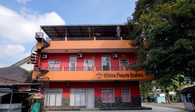Faeyza Syakira Cozy Double