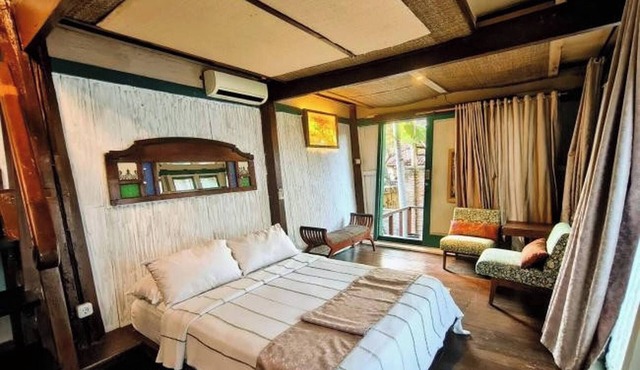 Family Cabin in Sanur, Bali - Perfect for 4 Guests in Kota Denpasar
